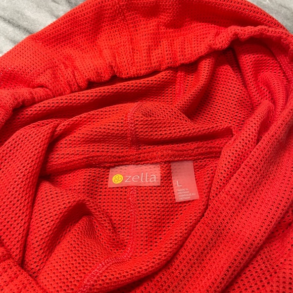 Zella - Mesh Around Hoodie / Red Hibiscus Large - Picture 6 of 8